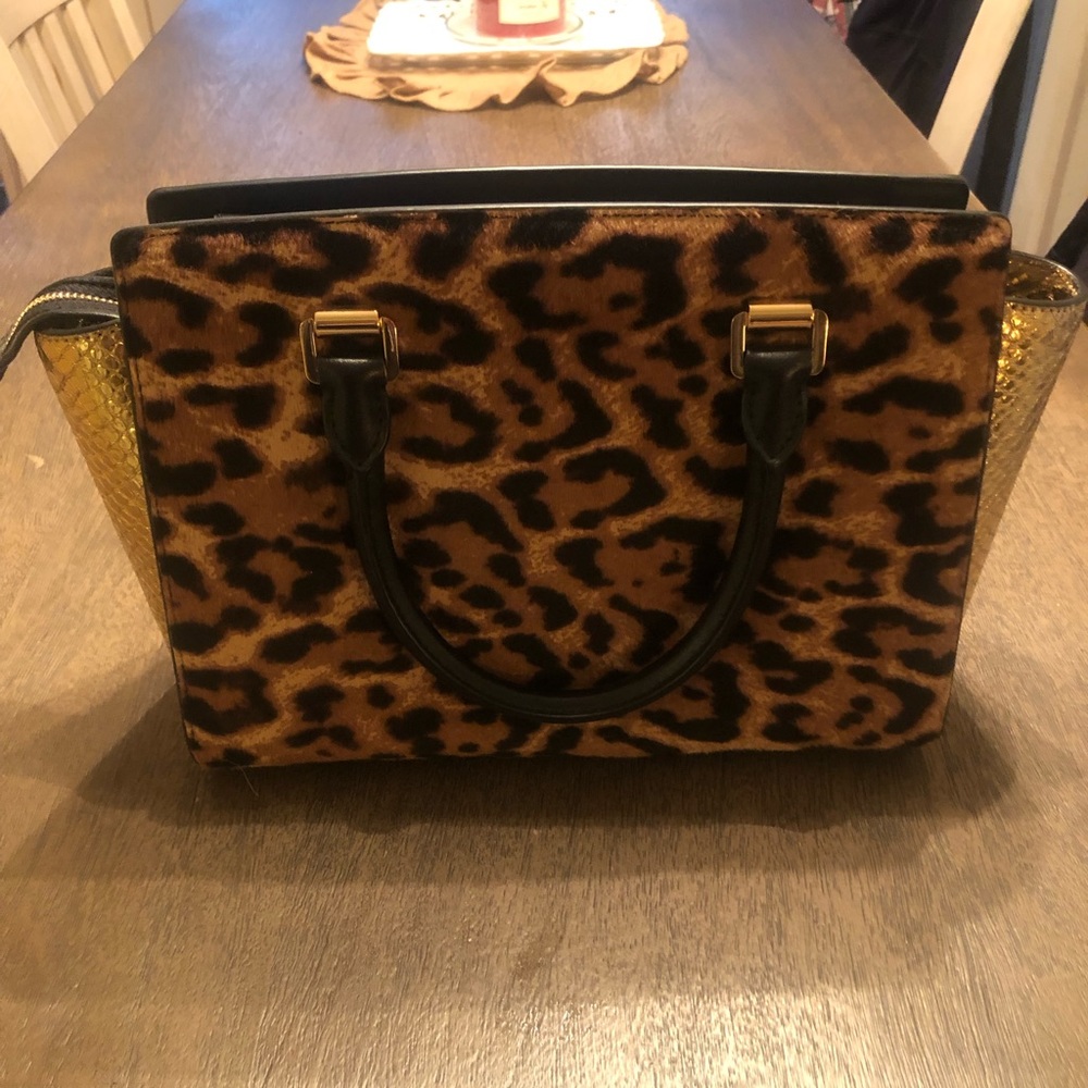 Michael Kors leopard print satchel/purse